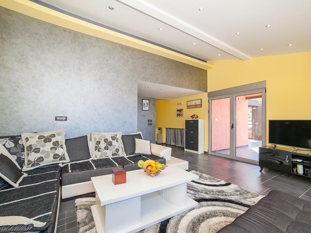 Apartments Princess View Sveti Stefan Bagian luar foto