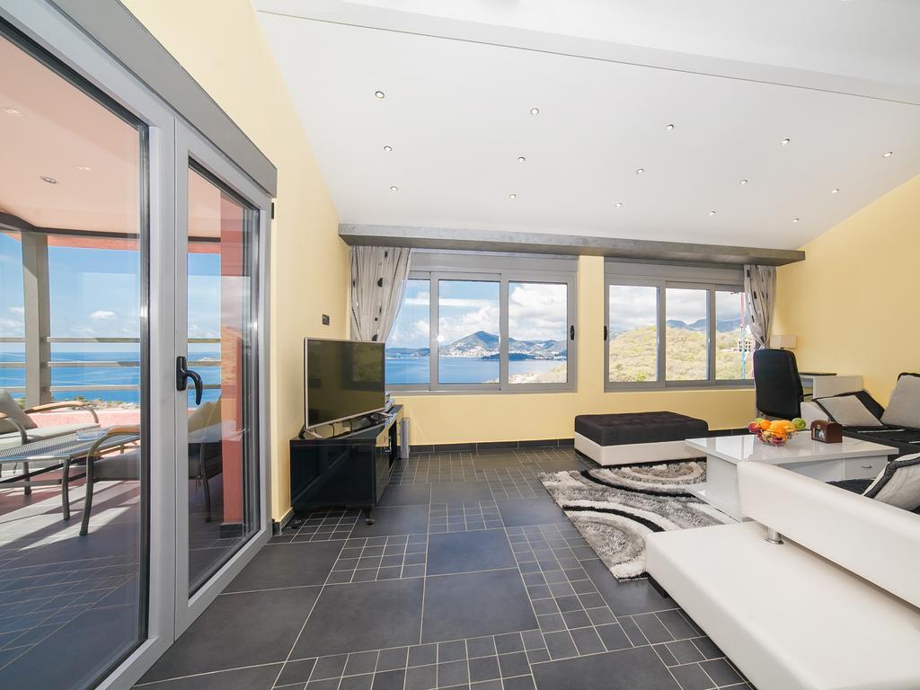Apartments Princess View Sveti Stefan Bagian luar foto